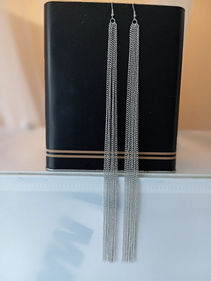 Boucles d'oreille d'inspiration ethnique: la Délicate Brillance