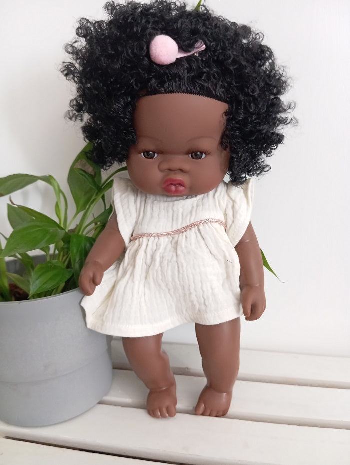 Douce: Poupée Articulée de 33 cm