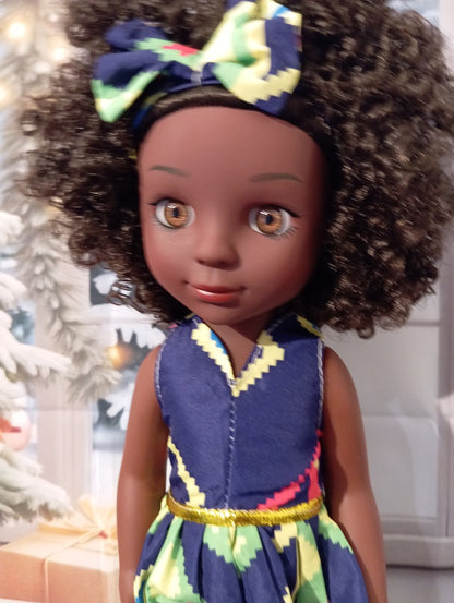 Halima: Poupée Articulée de 35 cm
