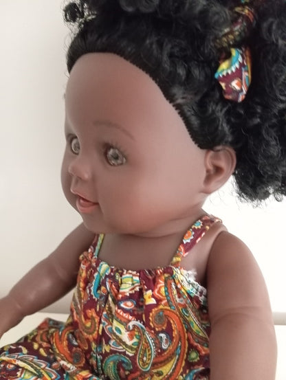 Leila: Poupée Articulée de 30 cm