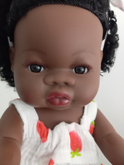 Maéva: Poupée Articulée de 33 cm