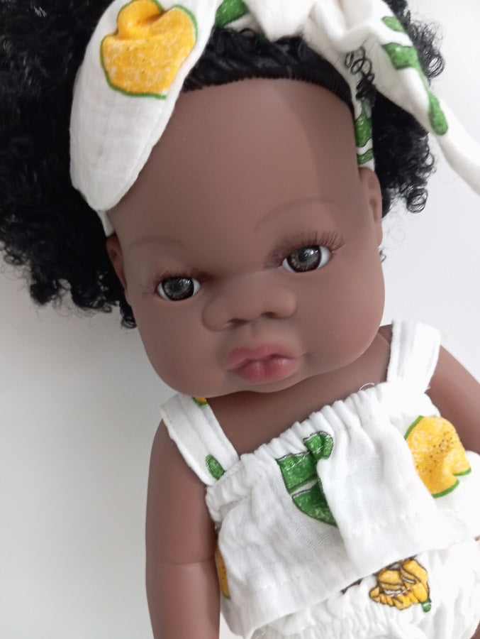 Pamela: Poupée Articulée de 33 cm