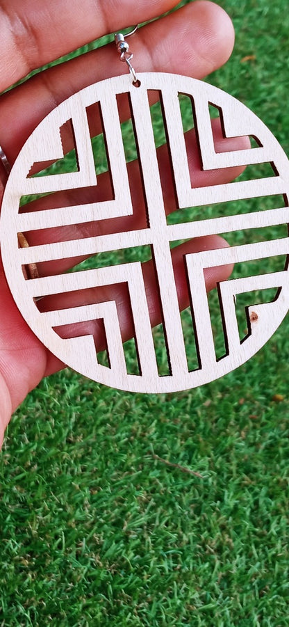 Les Géométriques: Boucles d'oreille en bois d'inspiration ethnique
