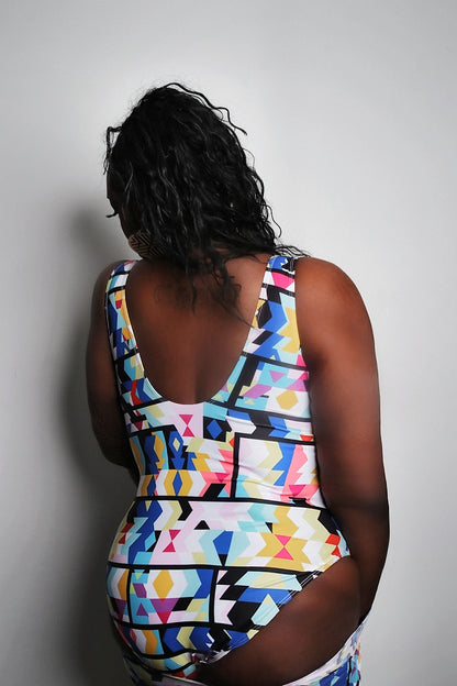 Wonderful Curvy: Ensemble Maillot [Maillot 1 pièce + Cape (TU)]