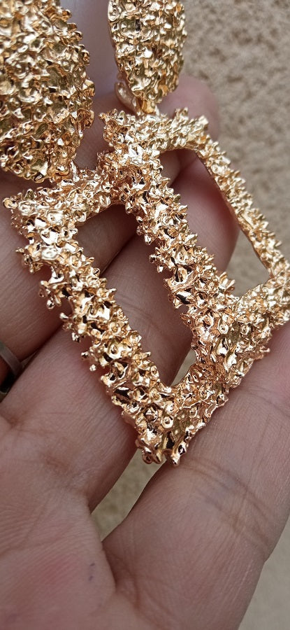 Boucles d'oreille d'inspiration ethnique: Les You