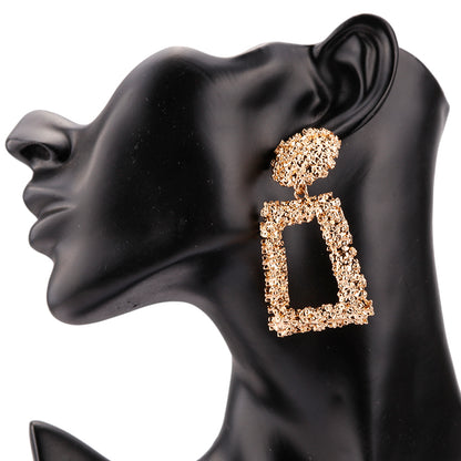 Boucles d'oreille d'inspiration ethnique: Les You