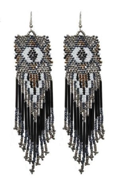 Boucles d'oreille d'inspiration ethnique: les Tribales