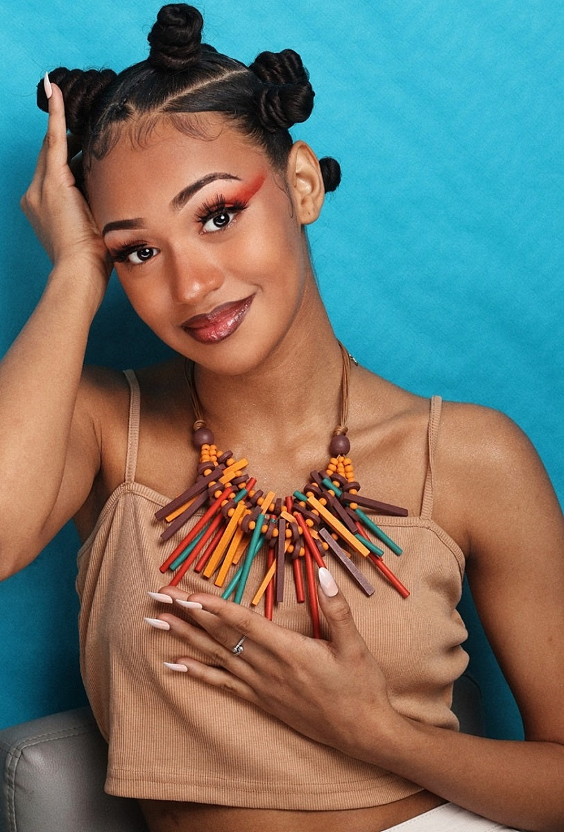 Collier d'inspiration ethnique: le Mikado