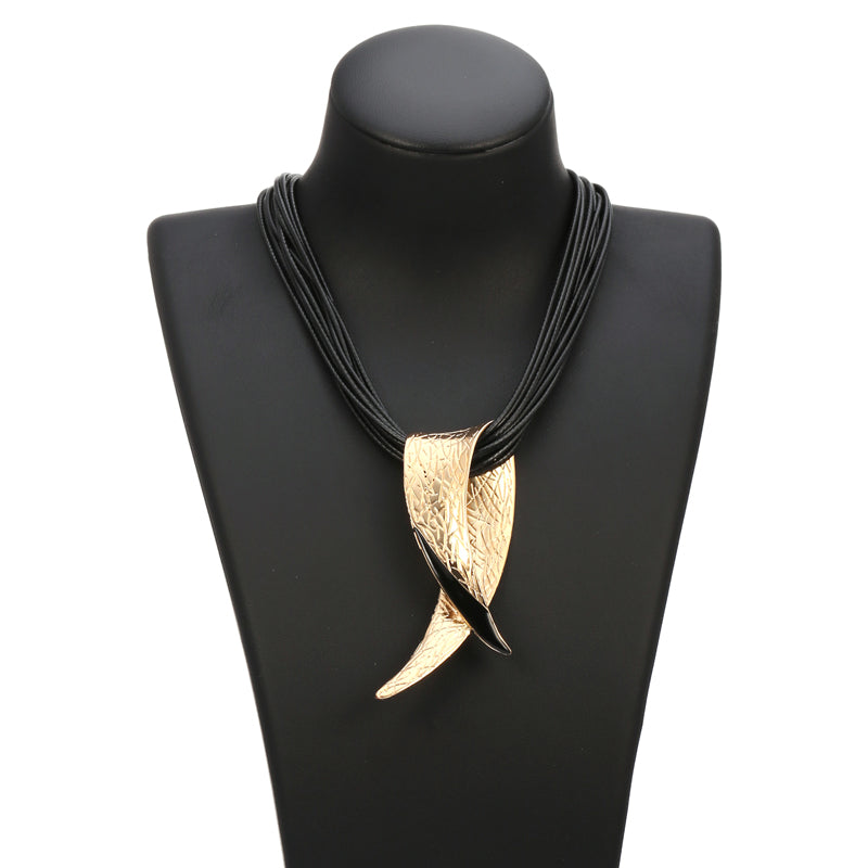 Collier d'inspiration ethnique: l'Interdit Gold
