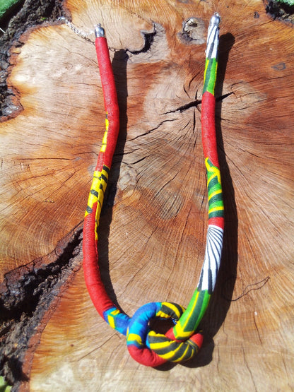 Inspiration Ethnique Collier Wax l'Unité Rouge