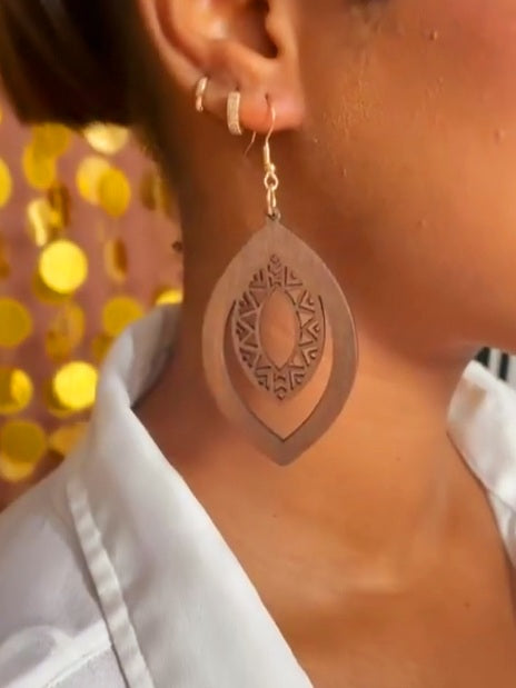 Les Orientales: Boucles d'oreille d'inspiration ethnique Marron