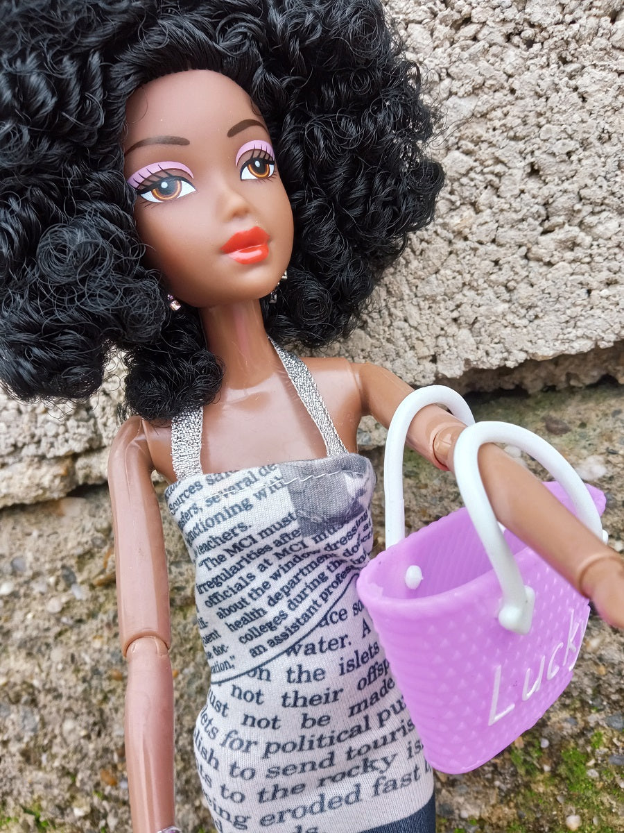 Poupée Gazelle - Nadya - Articulée de 30 cm