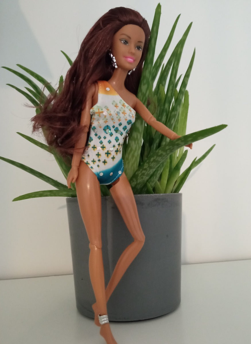 Poupée Gazelle - Djeneba - Articulée de 30 cm