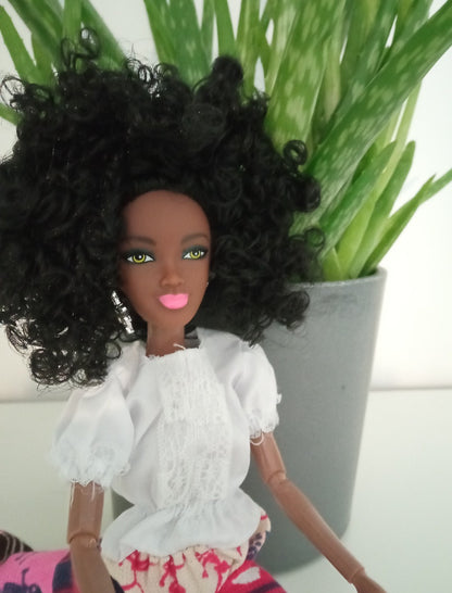 Poupée Gazelle - Fatoumata - Articulée de 30 cm