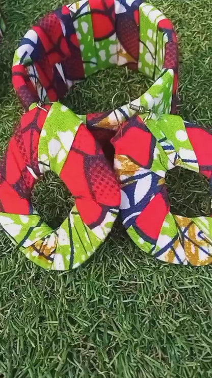 Zimbabwe: Parure Wax (composée d'un Bracelet & d'une paire de Boucles d'Oreilles)