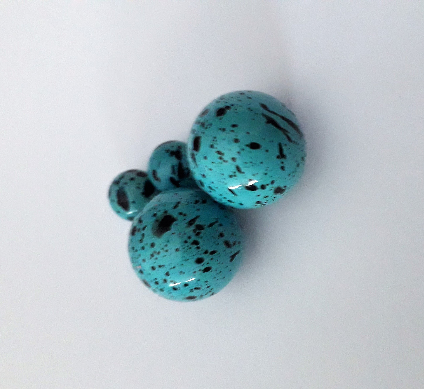 Boucles d'oreille mouchetés color's inspiration-ethnique.fr