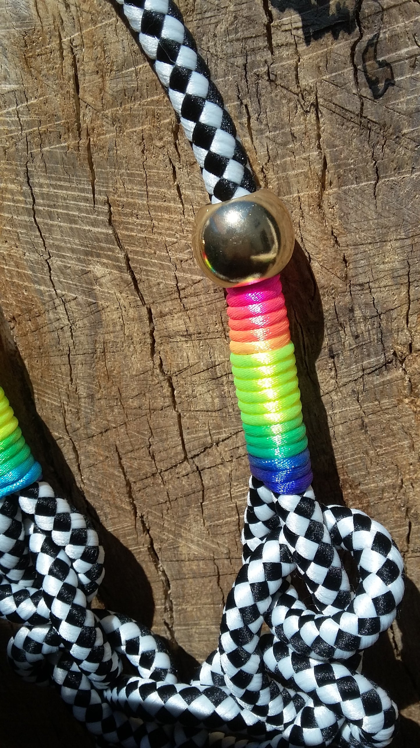 Inspiration Ethnique Collier Le Néon Noir et Blanc