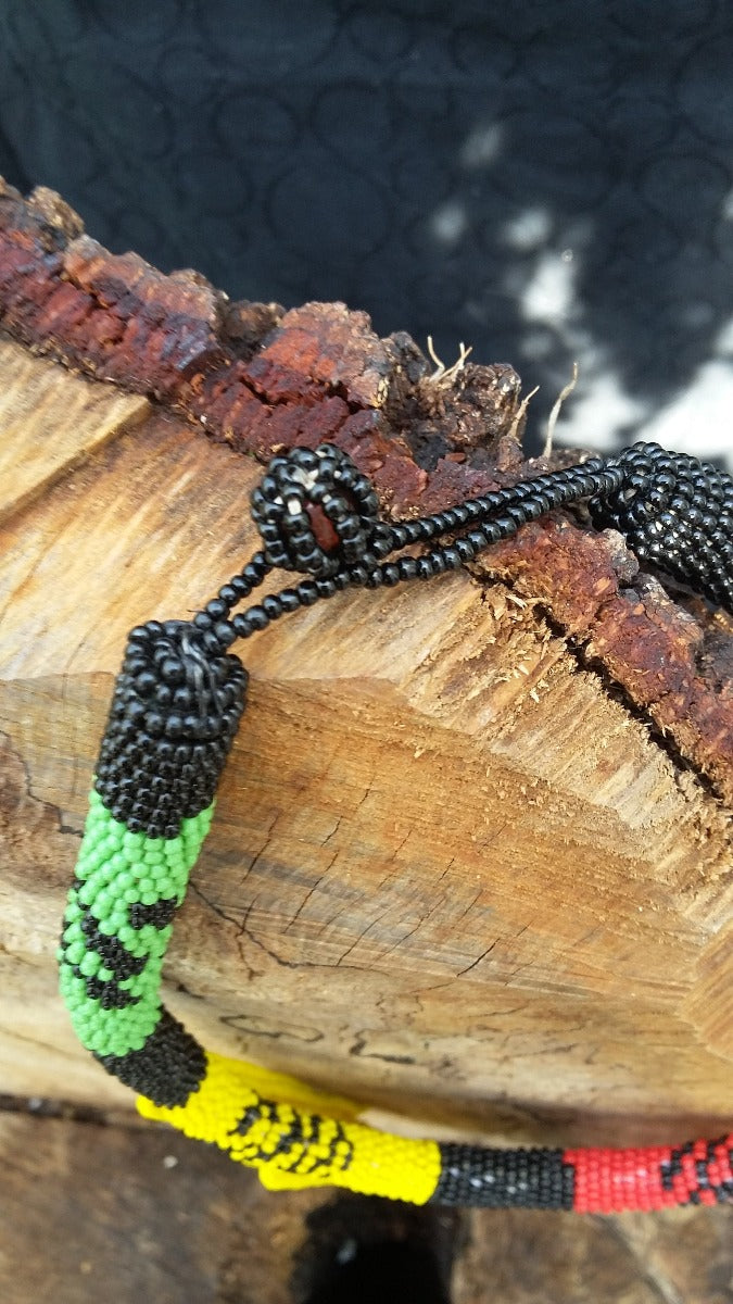 Collier d'inspiration ethnique: Terre d'Afrique