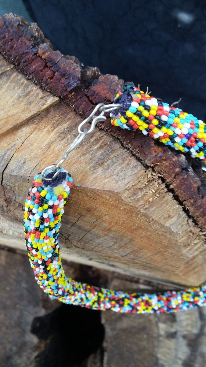 Collier d'inspiration ethnique: Terre de Feu